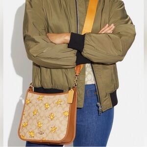 COACH Dempsey File Bag in Signature Canvas with Tossed Chick Print NEW WITH TAGS